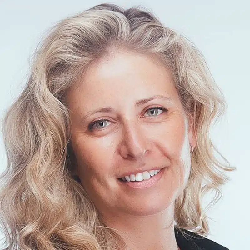 portrait-Greenberg-01